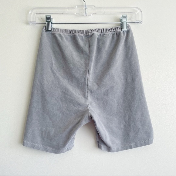 SKIMS Outdoor Bike Shorts in Ash grey size small high rise lounge stretchy comfy - Picture 2 of 12